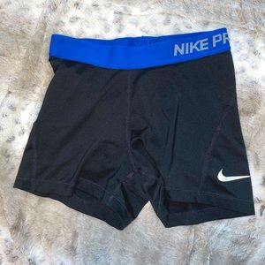 Nike Pro Black Women's 3" Shorts Small